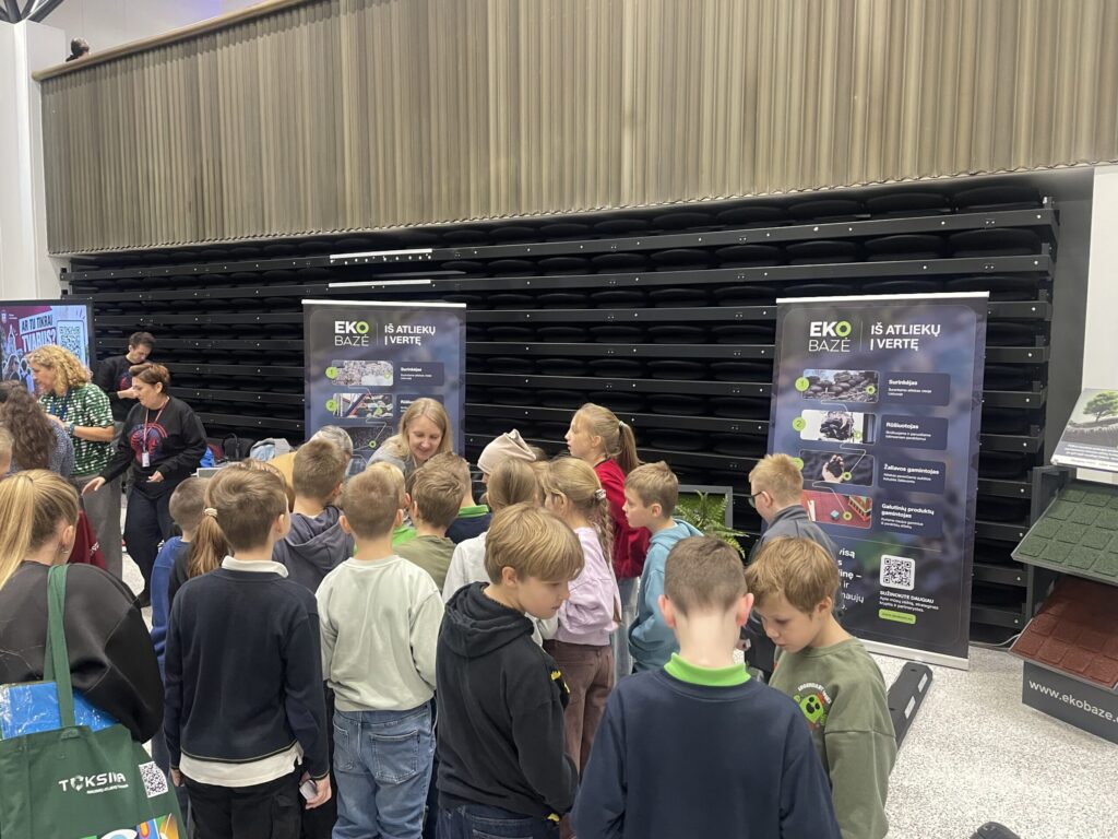 Ekobazė komanda dalyvauja Jaunimo tvraumo festivalyje Litexpo 2026 10 27 d.